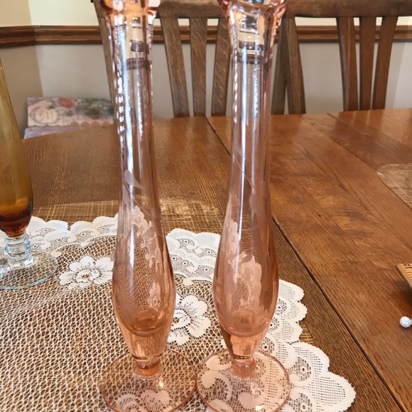 FOUR ANTIQUE BUD VASES - Picture 12 of 15